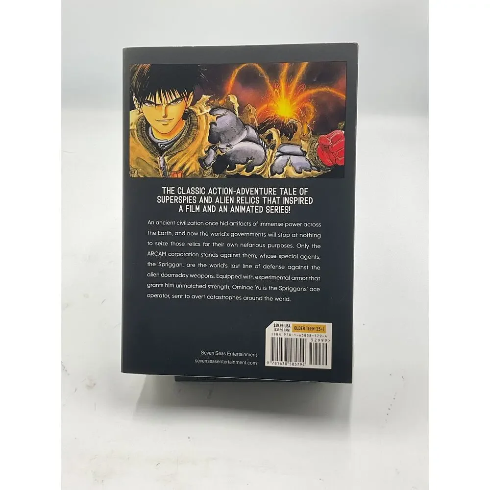 Spriggan Deluxe Edition‎ Volume 1